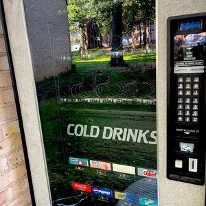Vending machine
